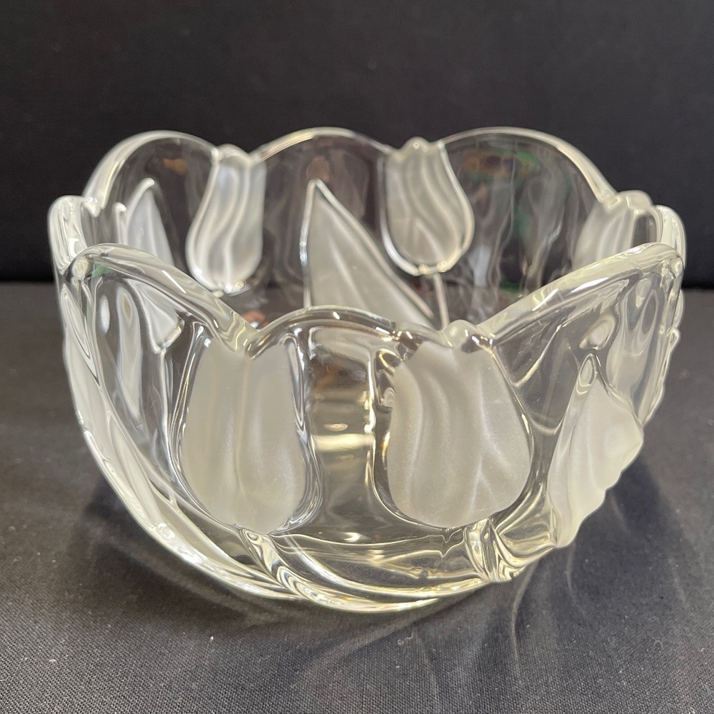 Vintage Mikasa Tivoli Tulips Frosted Glass Candy Bowl